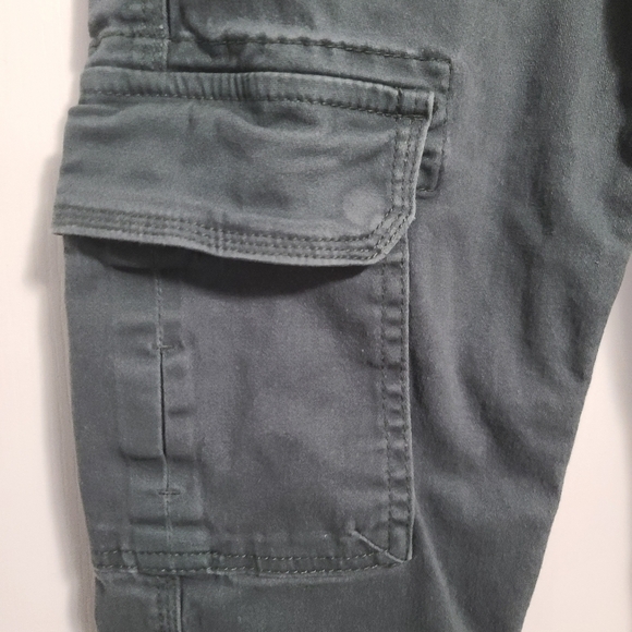 Blue Notes Jeans - Picture 3 of 8